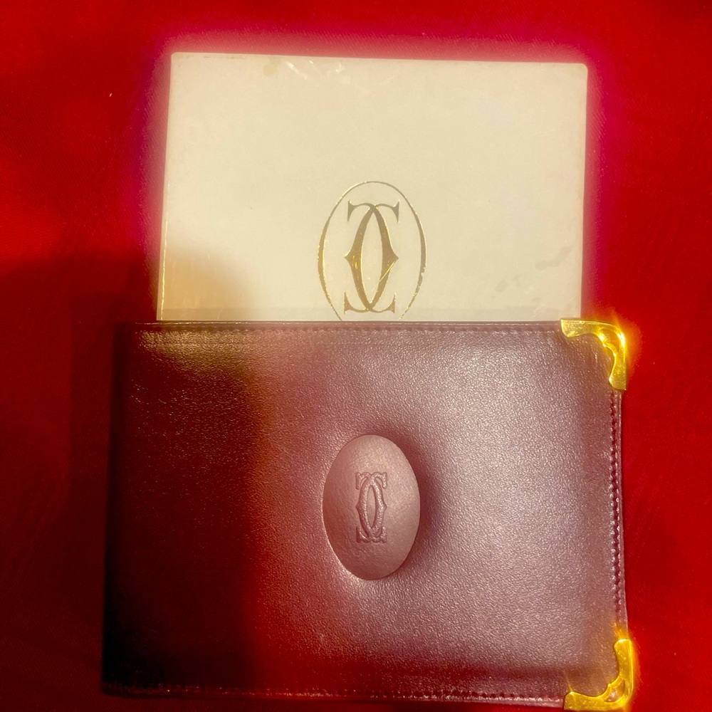 Cartier mend bifold Wallet in burgundy leather